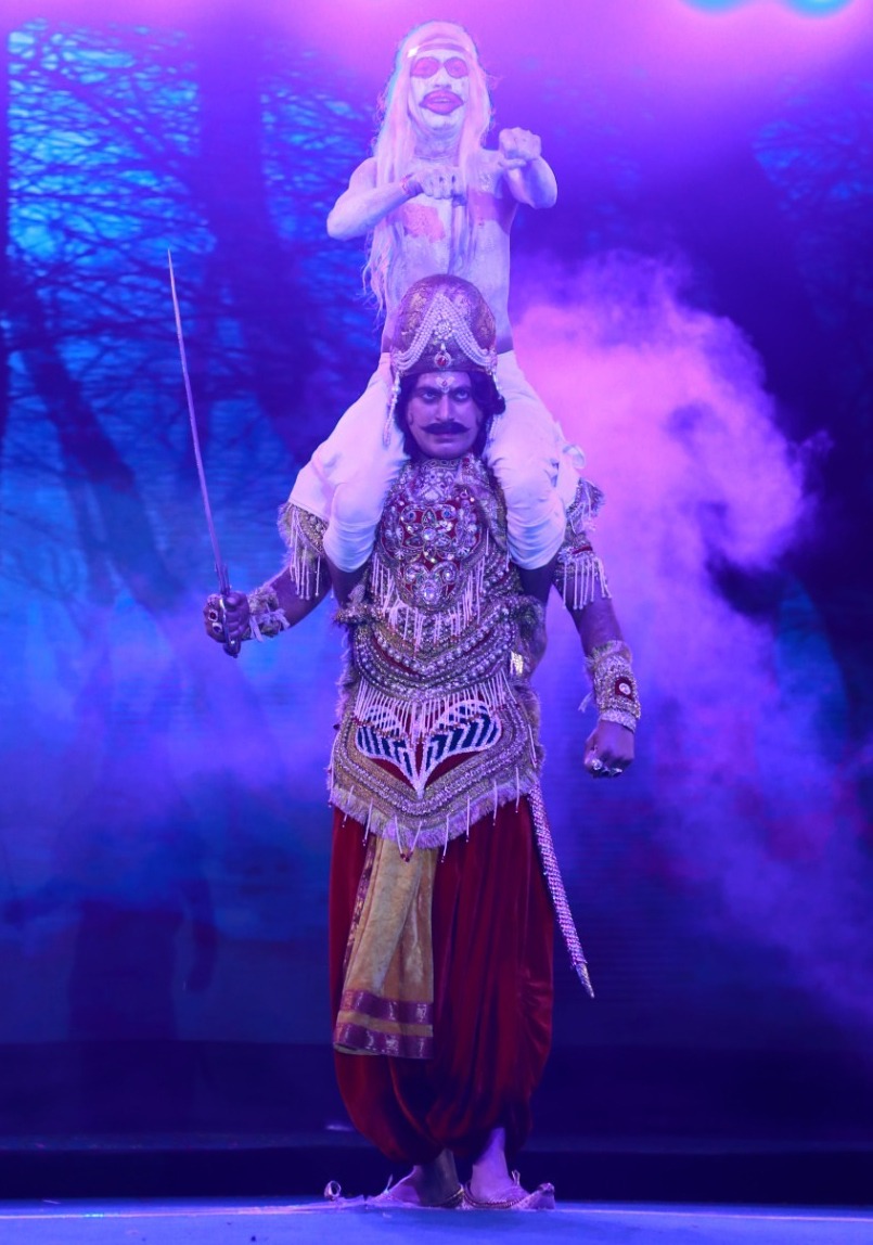 jdjsindore's tweet image. मध्यप्रदेश स्थापना दिवस “अभ्युदय मध्यप्रदेश” का भव्य उत्सव 🌸
 सम्राट विक्रमादित्य को समर्पित महानाट्य, सांस्कृतिक प्रदर्शनी व शिल्प मेले से सजेगा आयोजन ✨
RM:facebook.com/share/p/19jGfq…
#MPFoundationDay #SamratVikramaditya #JansamparkMP 
@CMMadhyaPradesh @JansamparkMP