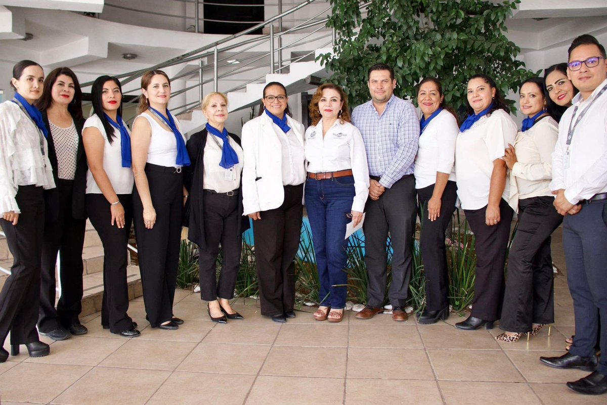 AnguloInforma's tweet image. #ÁnguloDuranguense | El @DIFMunicipalDgo realizó el Taller de Parentalidad Positiva para madres, padres y cuidadores.

Se ofrecieron herramientas para fortalecer los vínculos familiares y fomentar una crianza basada en el respeto y la empatía.