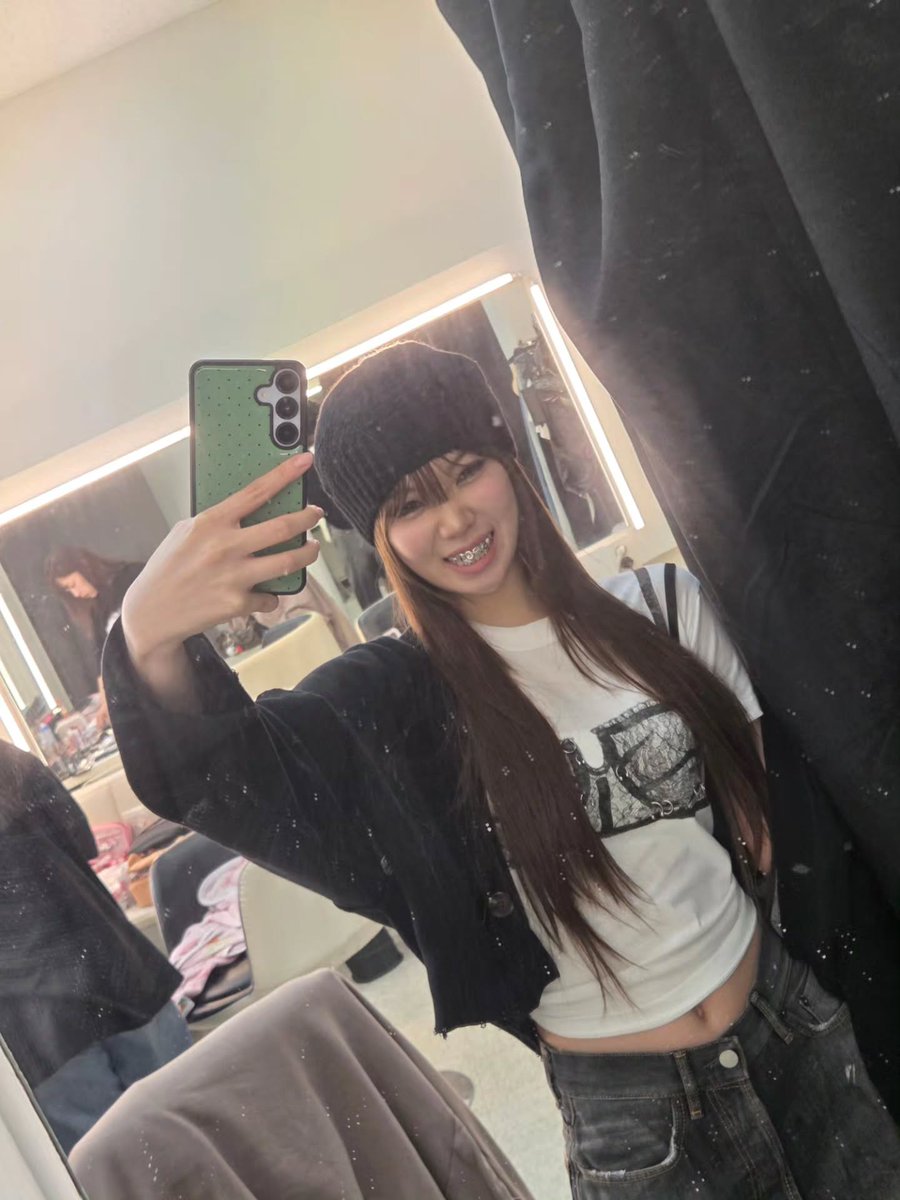狐 きつね tweet media