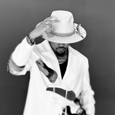 kanardthomas's tweet photo. #NewProfilePic https://t.co/0EL9bXAVZ8