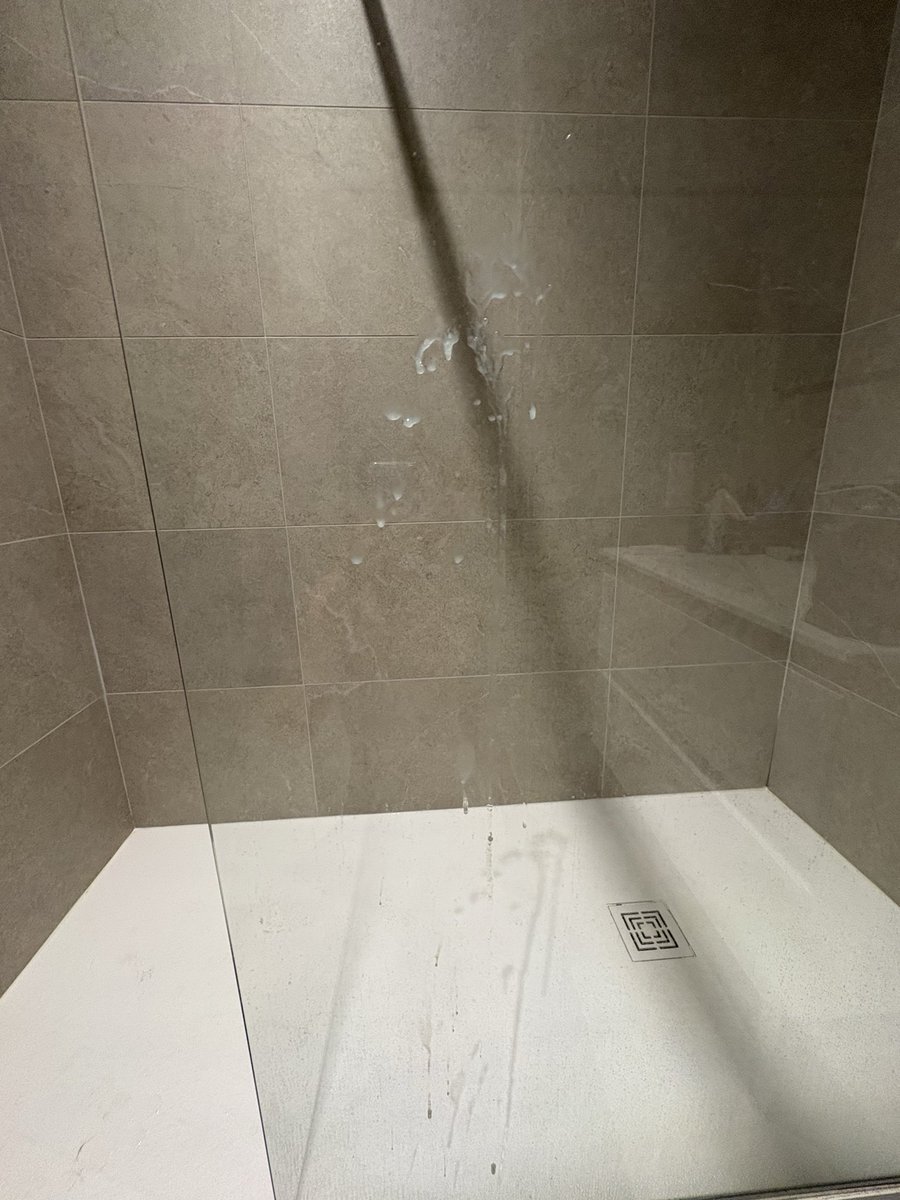 Helvetitwink tweet media