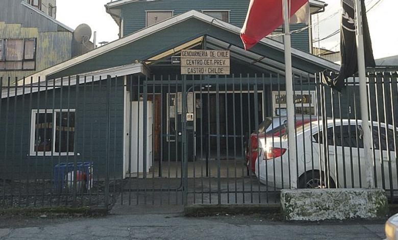 Crónica | Cárcel de Castro enfrenta crítica situación por hacinamiento de la población penal elinsular.cl/noticias/chilo…