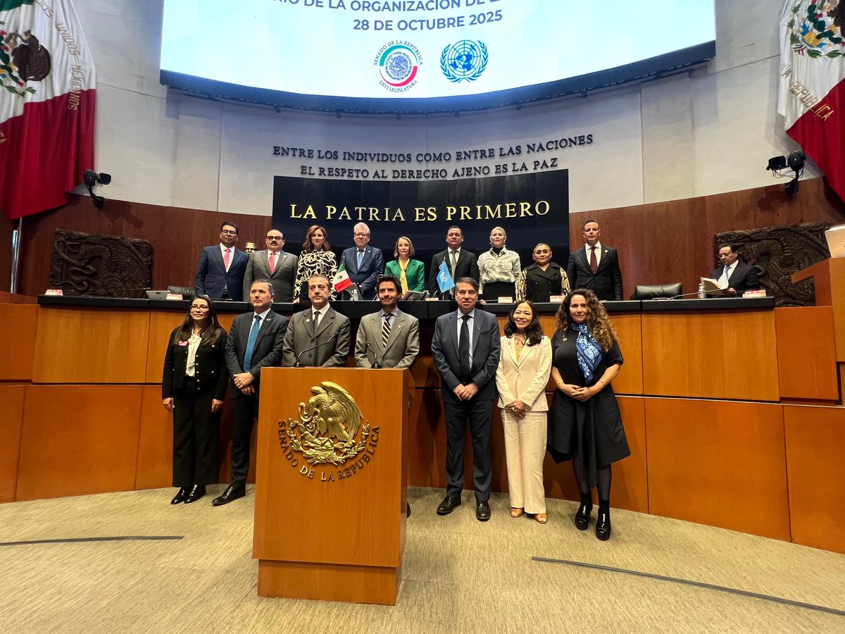 Hoy participé en representación de <a href="/SRE_mx/">Relaciones Exteriores</a> en Sesión Solemne   ⁦<a href="/senadomexicano/">Senado de México</a>⁩ con motivo 80 años ONU donde todos los grupos parlamentarios reconocieron los logros de🇺🇳pero también enfatizaron la necesidad de renovarla para hacerla más fuerte, democrática y eficaz