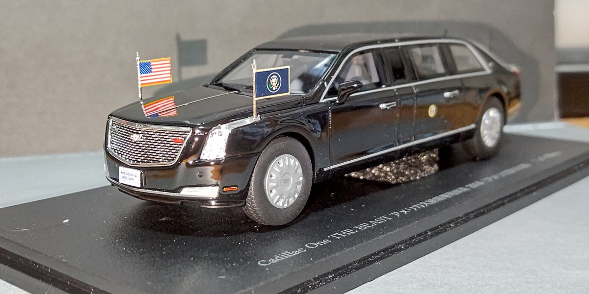 2009 Cadillac \"The Beast\" キャデラック ビースト 地上最強の車「ビースト」がやってきた！アメリカ大統領専用車
