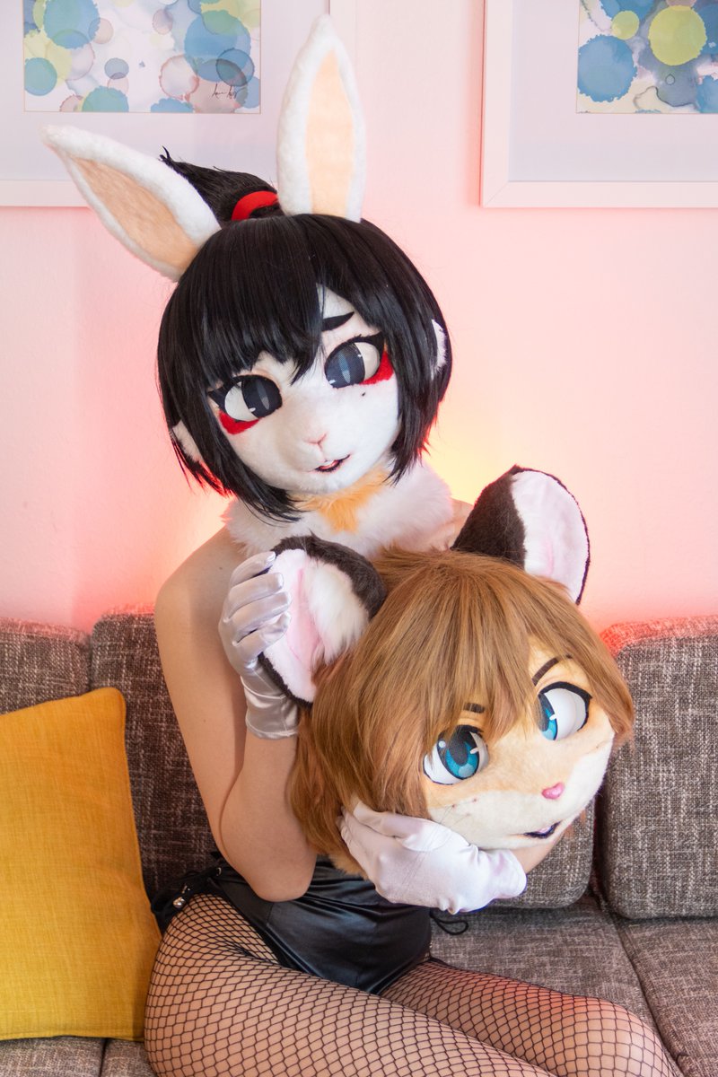 Happy early Halloween. I lost my head. &gt;.&lt;
🐰<a href="/spicym4y0/">Tot💚</a>