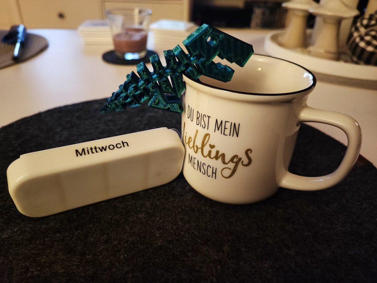 flummi1970's tweet photo. Morning together,
Wish you a very good #Bergfest = #Mittwoch
Heute ist u.a. der #Tag des #Internets
Das Internet #Fluch und #Seegen liegen hier nah beieinander 🤔
Passt auf euch auf und seid #achtsam https://t.co/wiqLsdekrL
