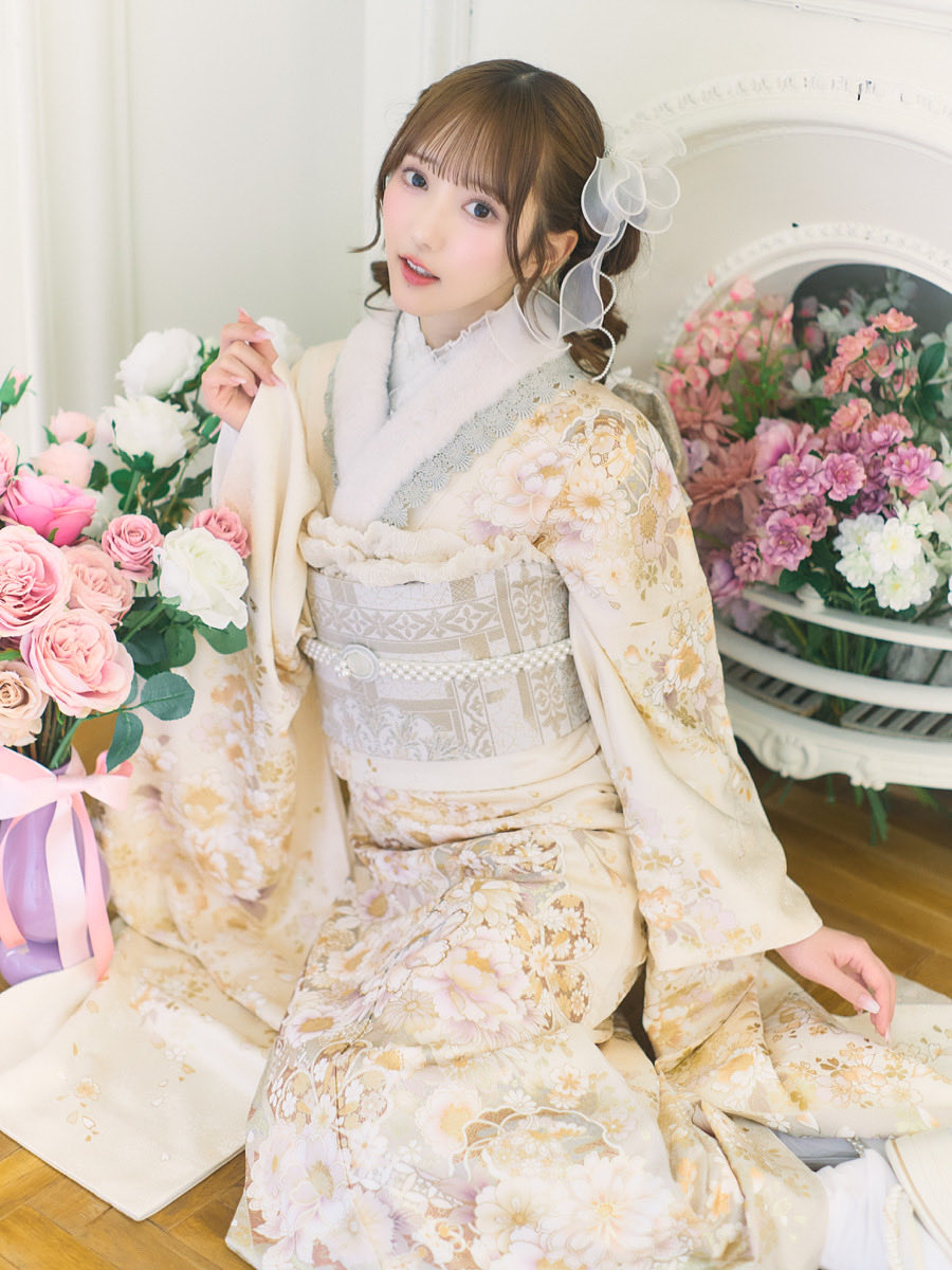 8252☆送料込み❣️ 振袖 着物 4枚 まとめ売り❣️ 1708-05-3_1.jpg