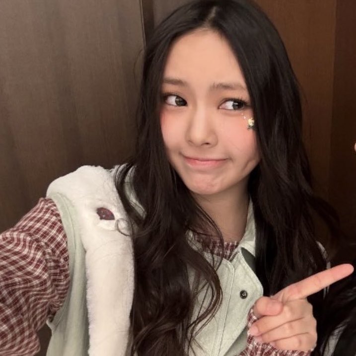 nati ୨୧ tweet media