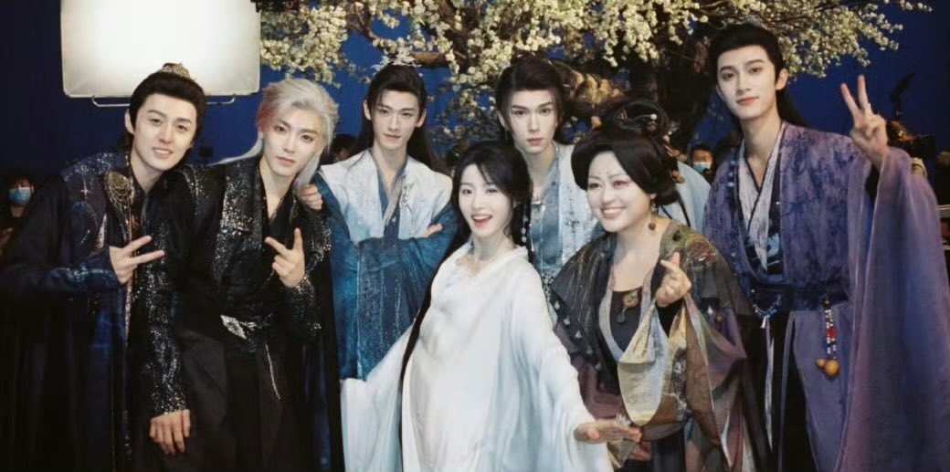 chruslery's tweet image. ปี23มีตระกูลกง ปี24มีต้าเมิ่ง ปี25มีรู่ชิงอวิ๋น
กุเกิดแก่เจ็บตายอยู่ที่สามเรื่องนี้