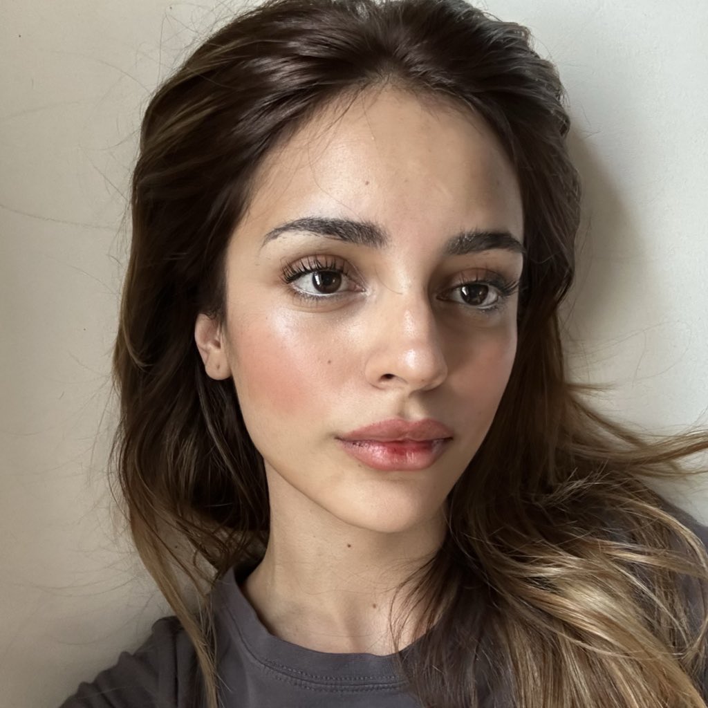 antithot's tweet image. give me validation im having an awful time