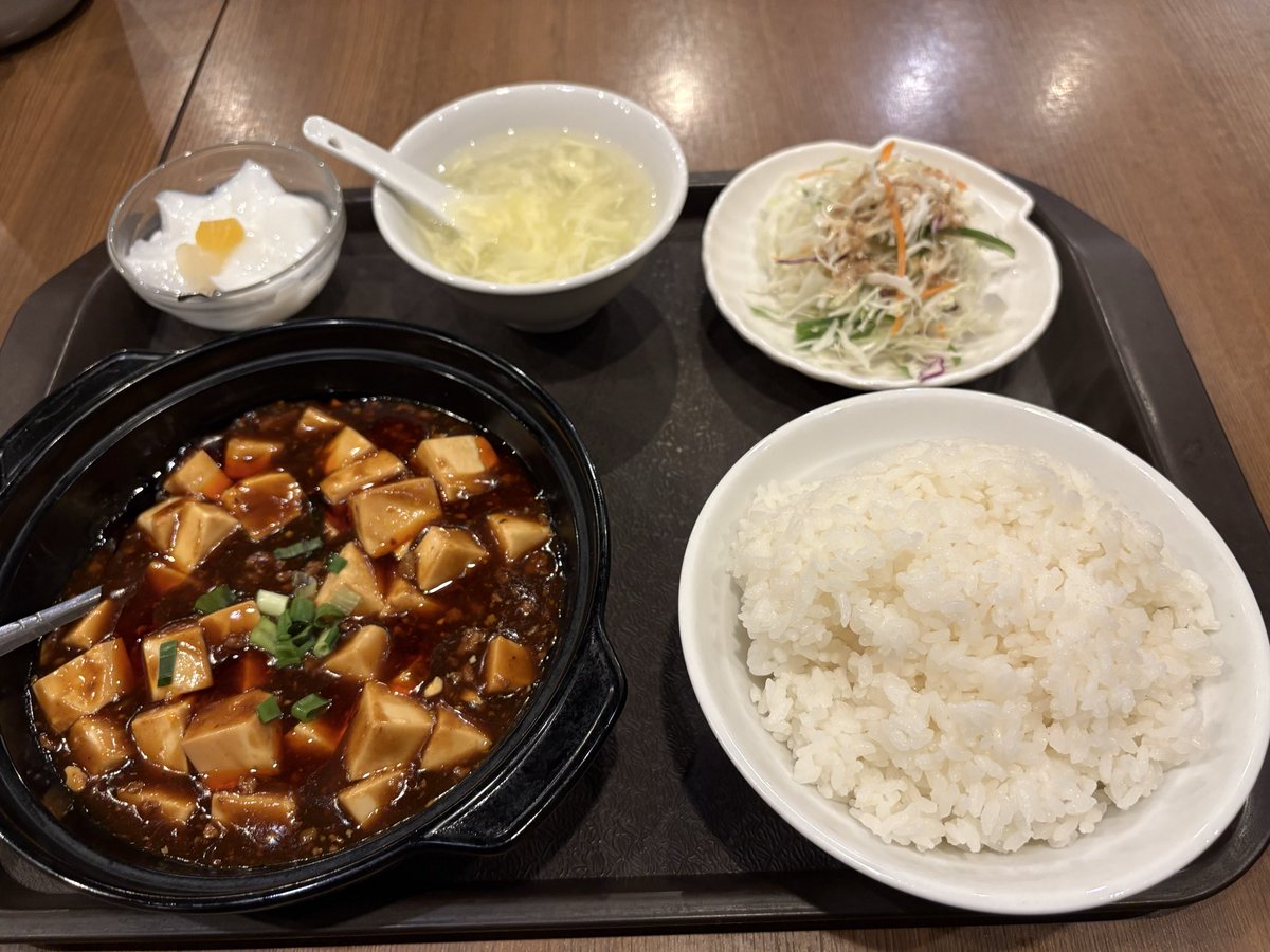 KNM_L4's tweet photo. ランチ https://t.co/X4MvXPu6wz