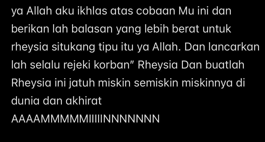 Dengan lantang aku berdoa disetelah solat dhuhaku ☺️