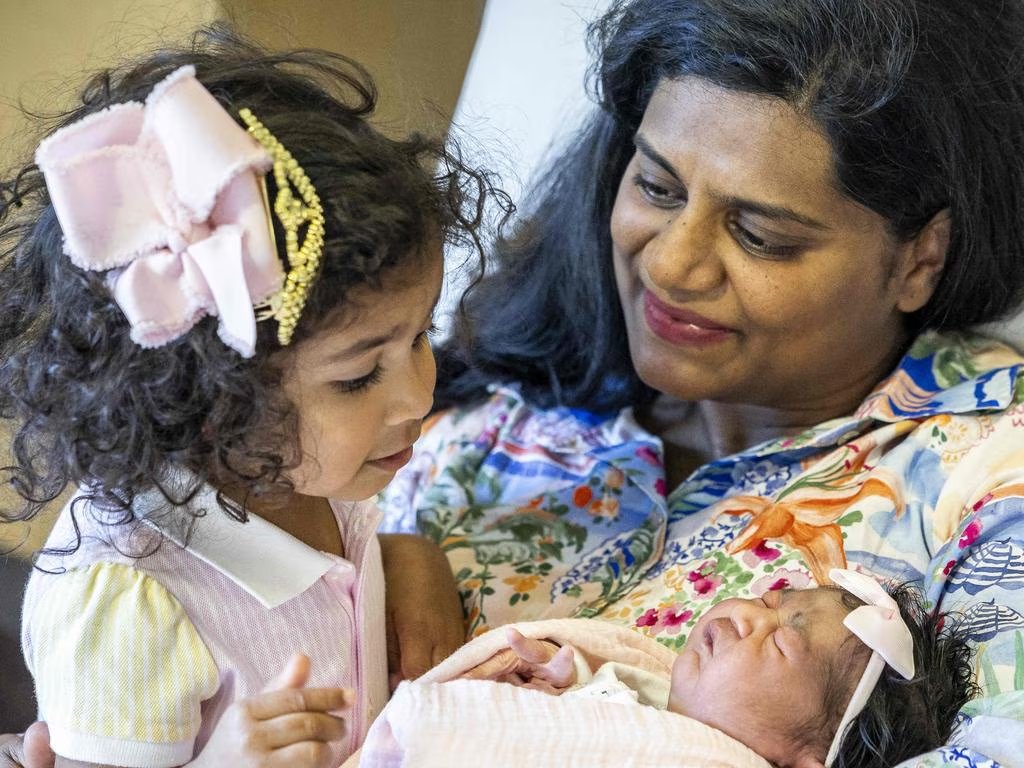 Aussie world first shows best time to deliver healthy babies, mums. <a href="/theheraldsun/">Herald Sun</a> 

heraldsun.com.au/health/family-…