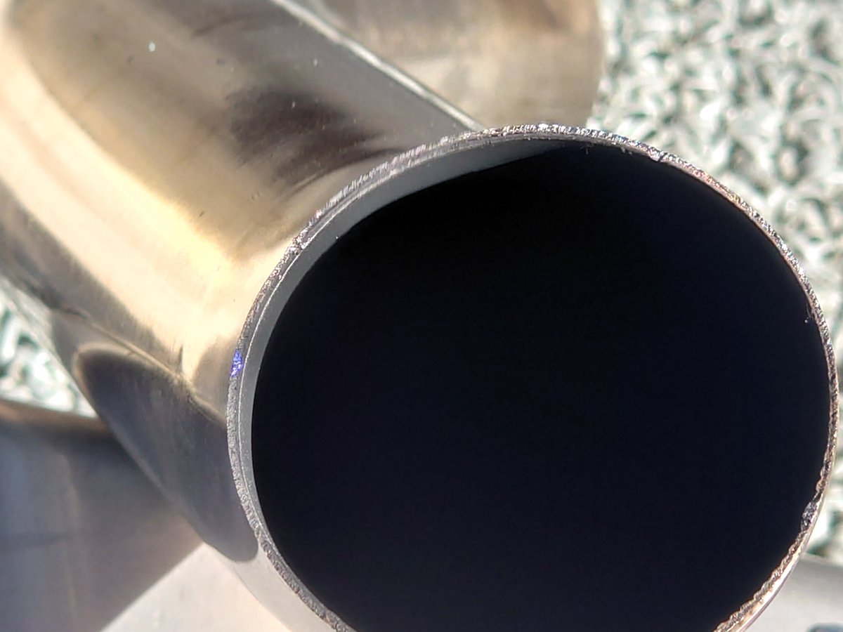 ancyuumosaku72's tweet image. スリップオンみたいだろ？フルエキなんだぜこれ…

まぁ溶接不良なのかいねー？パイプ溶けて無くてビート乗ってるだけみたいだし

#nInja250sl