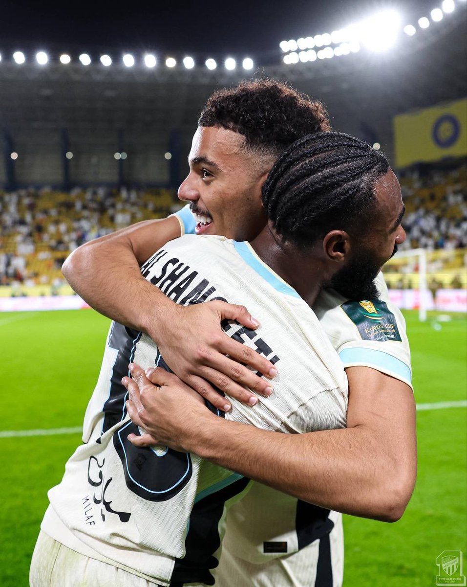 🚨🚨 أحمد الجليدان :

مـبروك الفوز جمهور الذهب، اعـتذر على الخطأ الذي حدث مني وأتعلم منه والقادم أجمل بإذن الله 💛🖤 #الاتحاد