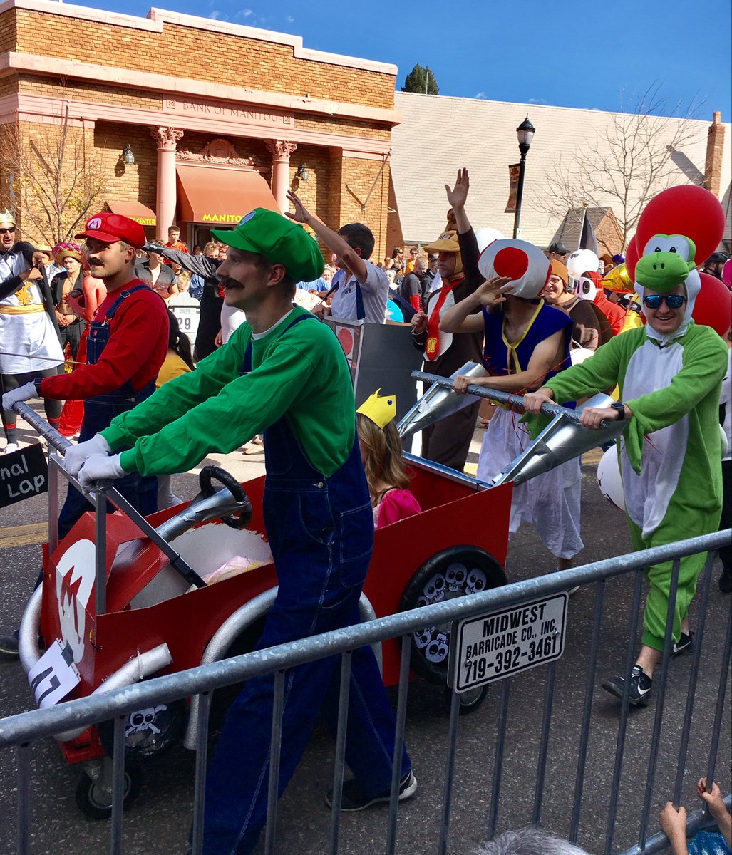 Have a nice Wednesday everyone! Goodnight from Arizona. 🌙 (Emma Crawford Coffin Races, Colorado Springs)