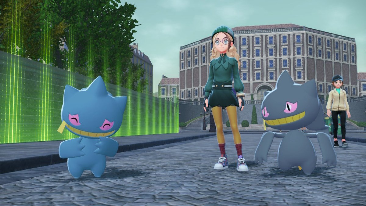 Who wore it better? ✨