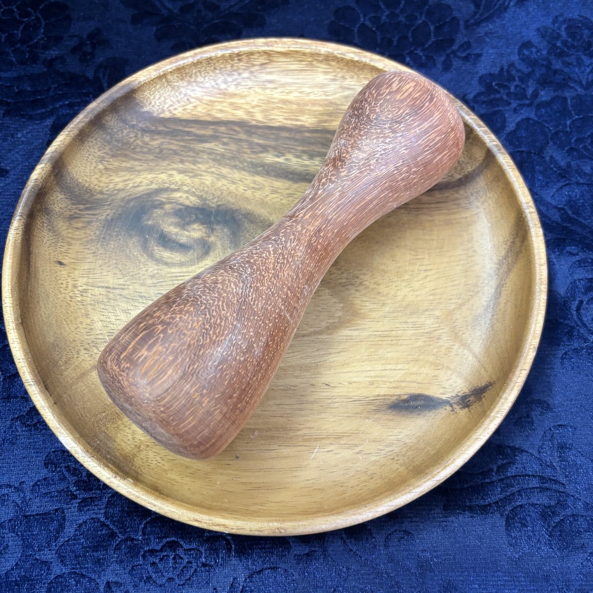 トークセン　雷が落ちた木 トークセン屋さん【木槌療法】 (@toksen_mania) • Threads, Say more