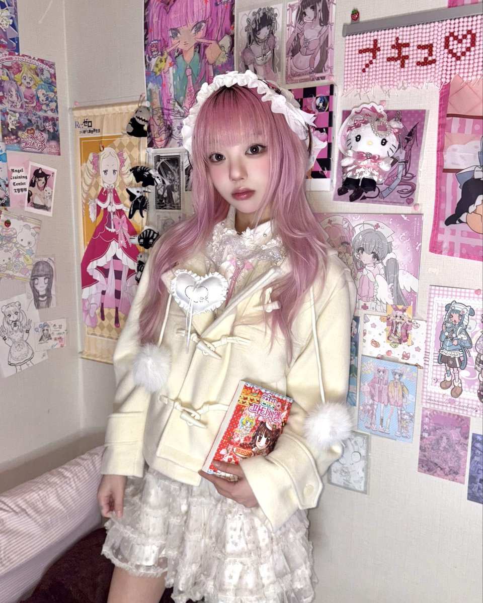 #rt_이벤트
추첨 1분께 
아이당 할로윈 파티 초대권과 폼폼코트 보내드릴게요 ♡♱
할로윈을 너큐와 아이당과 같이 즐겨요 🎃

🖤 팝업 초대권(*동반 1인까지) 
      + 폼폼코트(*색상 선택 가능)
🩶 참여 방법: idangclub 팔로우 + rt

👻 아이당 할로윈파티 예매 링크 👻
forms.gle/j4QEJm43ezrNah…