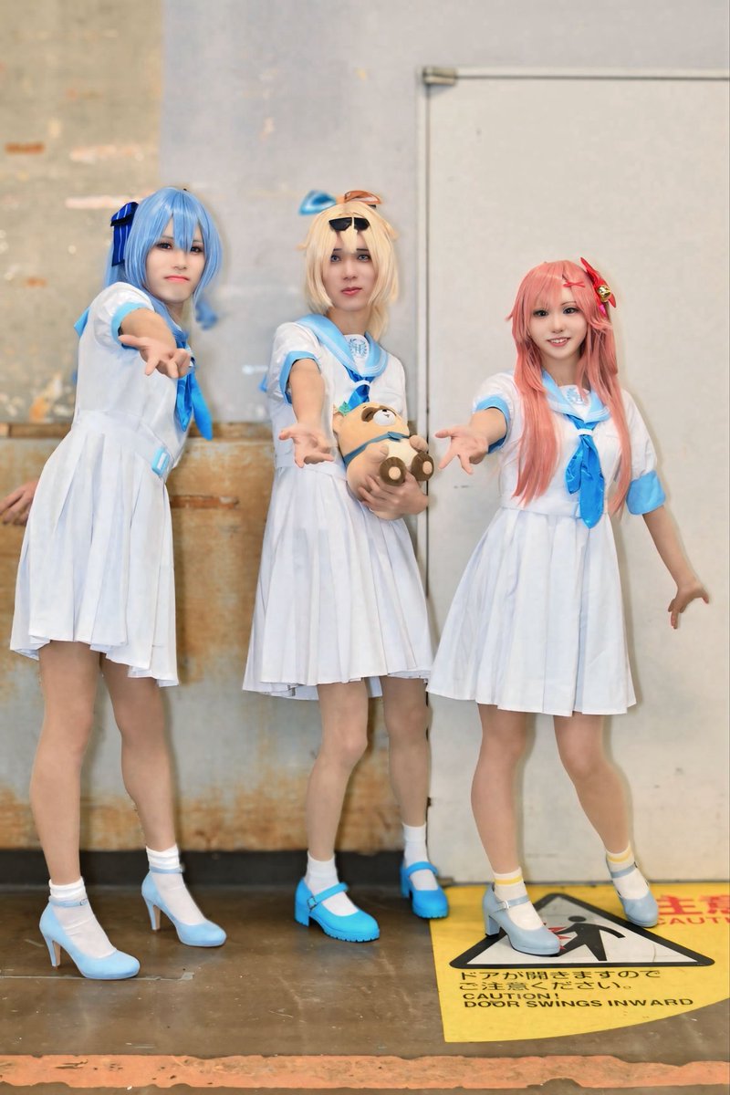 hololive/ほろはに制服

「すいせい先輩、みこ先輩、ぴ、ぴーす……こんな感じでござるか…」

🌸<a href="/RetuPa_cos/">りつぱ　10/25,26池ハロ</a> さん
☄<a href="/yun_cosplayer/">そこの星詠み☄️ゆん</a> さん

📷<a href="/7216ma/">まちゅりす🏮🌸(🌿×2)etc... ホロリス写真部</a> さん

＃池袋アコスタ
＃池袋ハロ2025
#cospaly