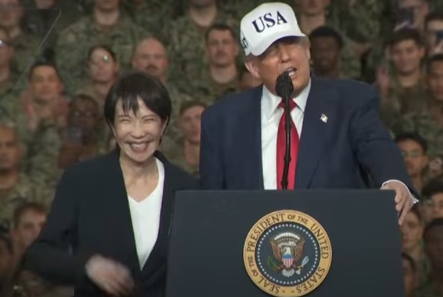 玉川徹は、トランプのご機嫌取り外交をしなきゃいけないのはどの国も同じだと言っていたが、それは違うね。ここまでベタベタ媚びて喜び組パフォーマンスをやっている国は他にない。韓国は 投資強請 についても緊張感を持って交渉している。主権国家の最低限の矜持を捨ててない。日本と高市は異常だ。