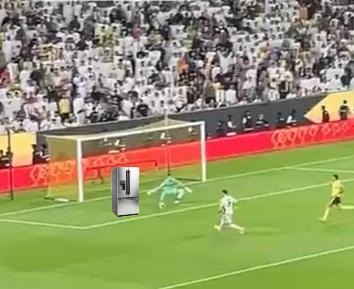 #النصر_الاتحاد حتى لو شت ثلاجة بتدخل هدف