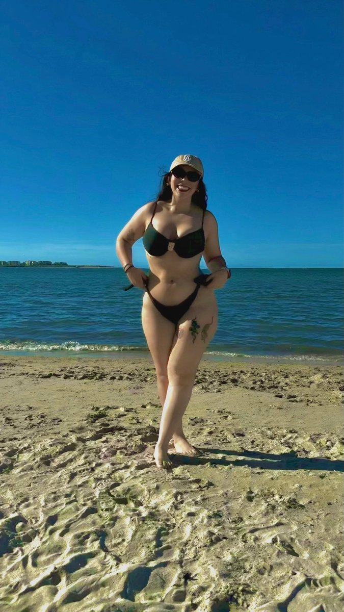 _etzane's tweet image. Noches 😍 🌊 ☀️