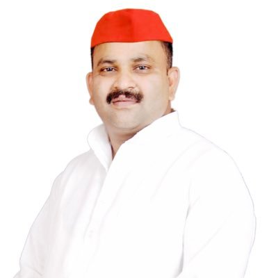 PrashoonKumar2's tweet image. समाजवादी पार्टी के मजबूत स्तम्भ मलिहाबाद विधानसभा क्षेत्र से प्रत्याशी रहे आदरणीय @sonukanaujiaa जी को जन्मदिन की अनेकों शुभकामनाएं एवं बधाई।