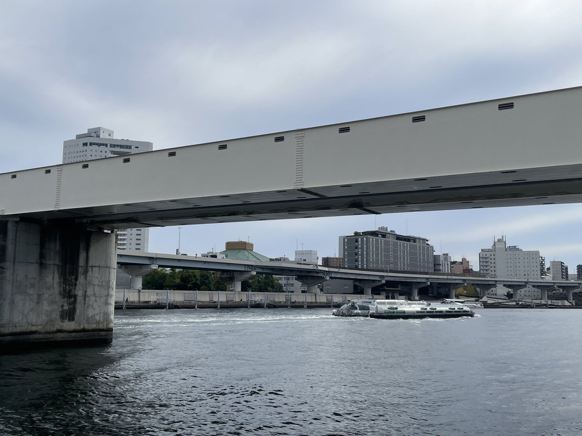 肌寒いですね。
暖かくしてお過ごしください。
午後も頑張りましょう！

＃イマソラ