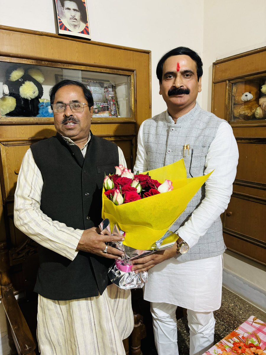 भारतीय जनता पार्टी के वरिष्ठ नेता, पूर्व भाजपा गुना जिलाध्यक्ष, प्रदेश कार्यसमिति सदस्य श्री गजेन्द्र सिंह सिकरवार जी भाईसाहब को जन्मदिवस की हार्दिक बधाई एवं शुभकामनाएँ

प्रभु श्रीराम जी की कृपादृष्टि सदैव आप पर बनी रहें, आप हमेशा स्वस्थ रहें, दीर्घायु हों ईश्वर से यही कामना है