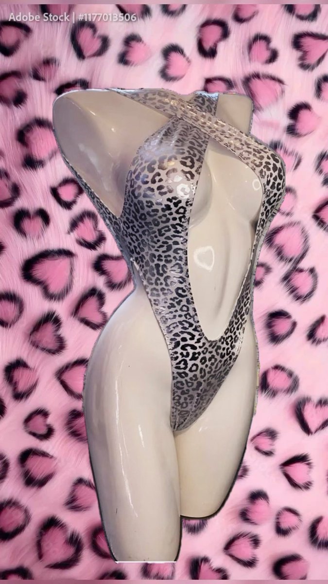 dollhouseyyc's tweet photo. Locally made crossover one piece. Thong back. Can be made XXS-5XL if needed 🫶🏾 pickup, delivery, shipping from Calgary https://t.co/it2AC3YrlH