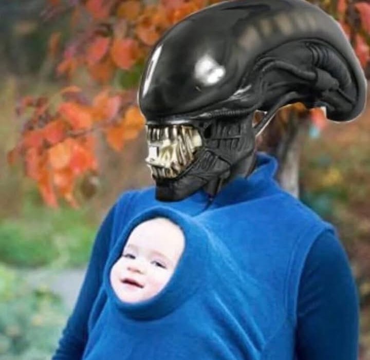 This costume wins Halloween