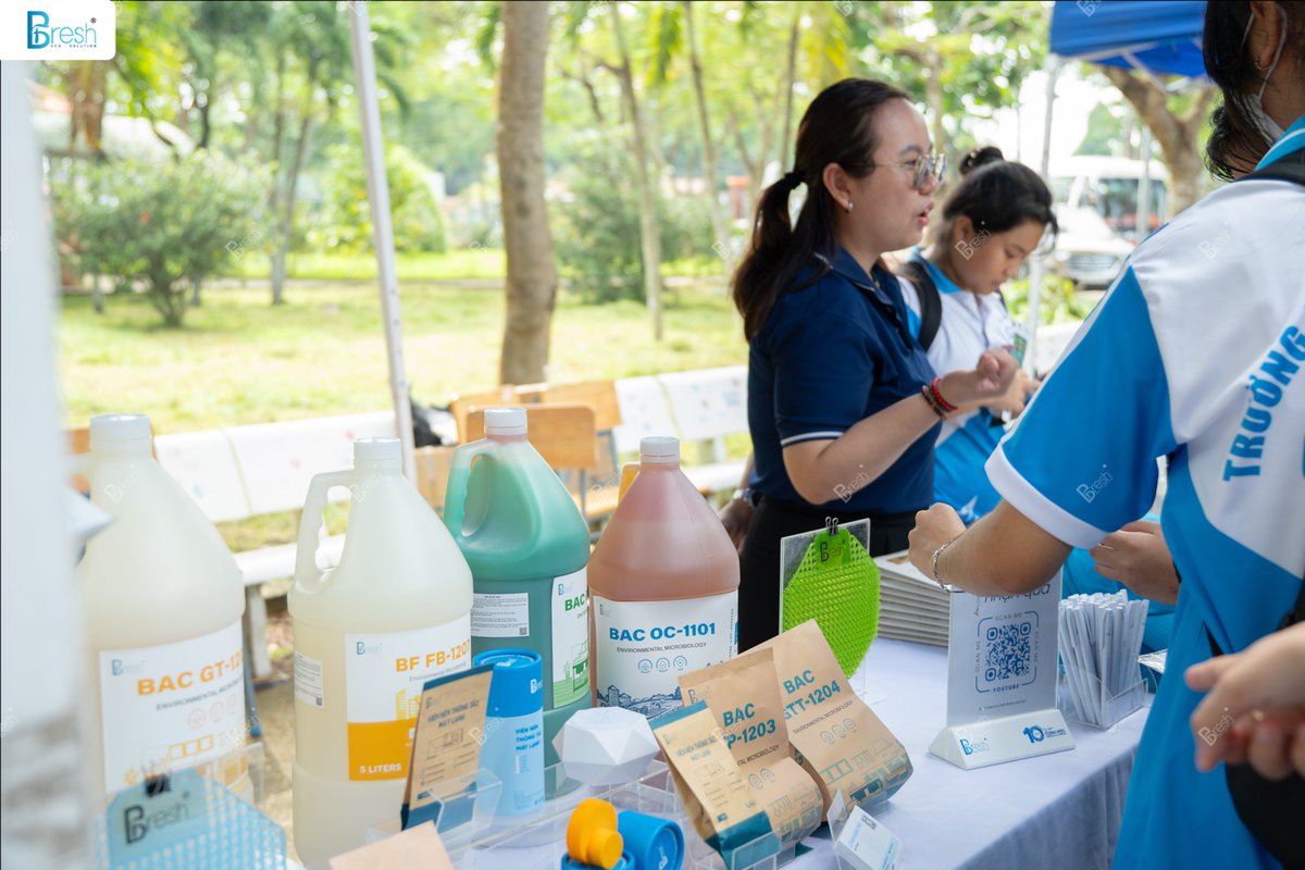 BioFix_Fresh's tweet image. BFRESH AT CAN GIUOC HIGH SCHOOL STEM FAIR – A NEW STOP ON THE JOURNEY OF MICROBIAL KNOWLEDGE SHARING 🌿

Energetic – dynamic – and full of curiosity, that was the atmosphere at the STEM Fair at Can Giuoc High School! 🎉

#BiologicalEra #SustainableDevelopment #MicrobialSolutions