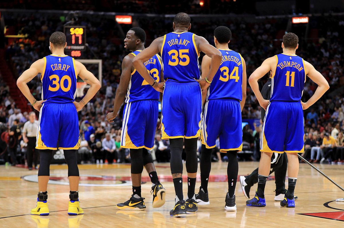 Nobody:
Literally nobody:

Golden State Warriors in the 3rd quarter every game: