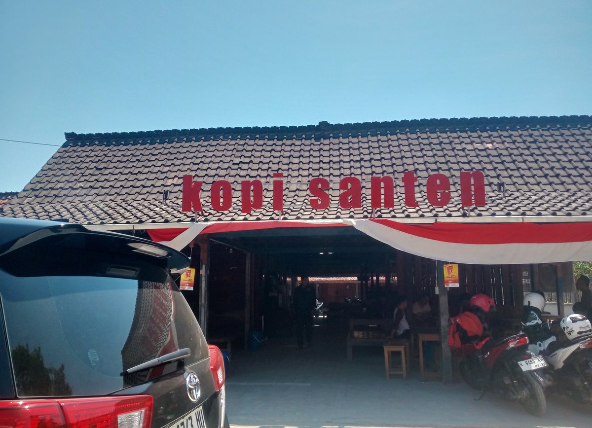 Setiap selepas pulang Blora, tidak lupa sempatkan kopi santen.