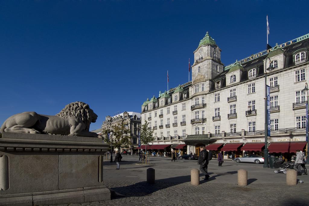 euro_tour's tweet image. ❤️泊まってみたい『🇳🇴ノルウェーの #豪華ホテル✨』
➡euro-tour.co.jp/luxury-hotel/n…
オスロ「グランド・ホテル」　市内中心部にある人気の５つ星ホテル。王宮からわずか500m。スパ、フィットネスエリアを併設しています♪ #GrandHotelOslo #Oslo