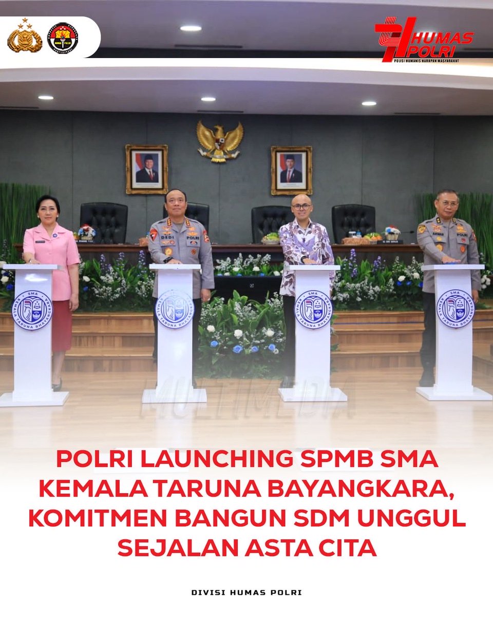 DivHumas_Polri's tweet image. Polri meluncurkan Sistem Penerimaan Murid Baru (SPMB) SMA Kemala Taruna Bayangkara (KTB) tahun ajaran 2026/2027 di Gedung Utama Mabes Polri, Senin (27/10). Peresmpian tersebut dipimpin langsung oleh Wakapolri Komjen Pol. Prof. Dr. Dedi Prasetyo, S.H., M.Hum., M. Si., M.M., As SDM…
