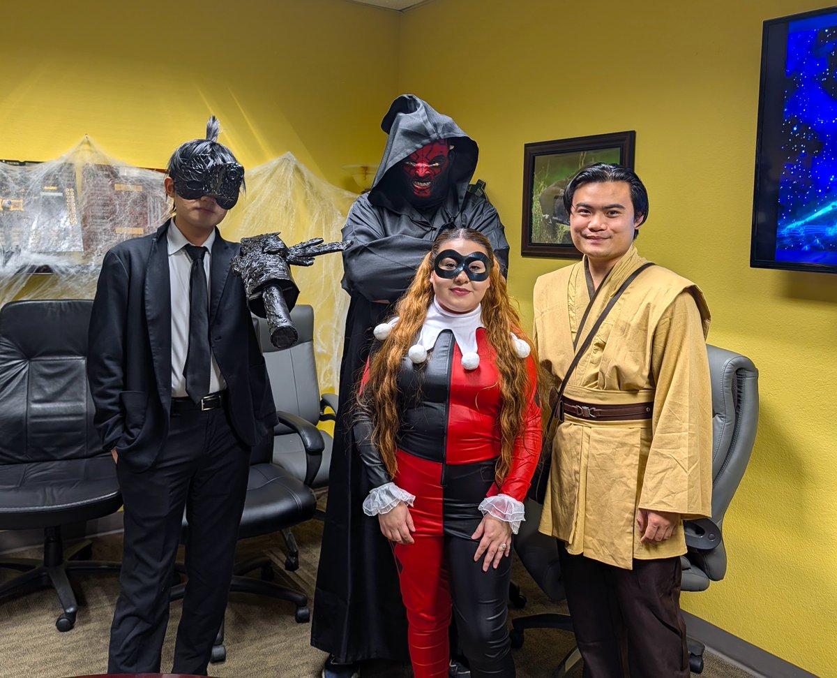 GorillaCircuits's tweet image. 🎃 Halloween fun at Gorilla Circuits! 👻

Our annual costume contest brought out a whole cast of characters this year, from Jedis to scarecrows and everything in between! ✨

It’s always great to see our team’s creativity and spirit come to life.