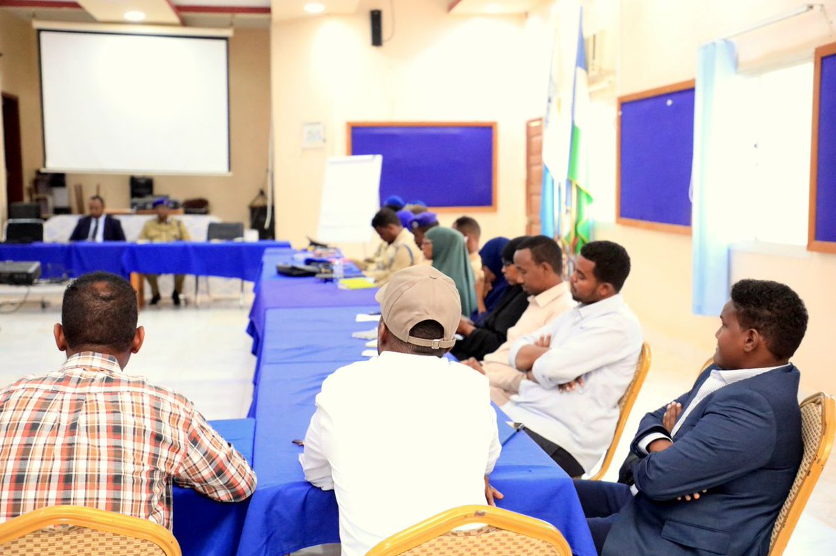 🎙️  #SCOMED2025 kicks off in Garowe!

Organized by <a href="/MAP_Puntland/">Puntland Media Guild</a> with <a href="/EU_in_Somalia/">EU Delegation Somalia</a> support, the forum brings together journalists, #Puntland's security actors &amp; partners to advance journalist safety &amp; protection in Somalia’s evolving media landscape.

#PressFreedom #Somalia