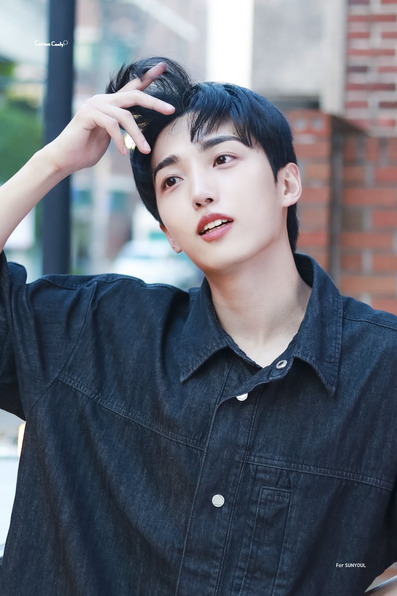 오늘은 예인이 생일 🎂
많이 많이 축하해!!🎉

250927 HQ 
#선율 #SUNYOUL #선예인
#달콤한_캔디처럼 #핑크솔트율