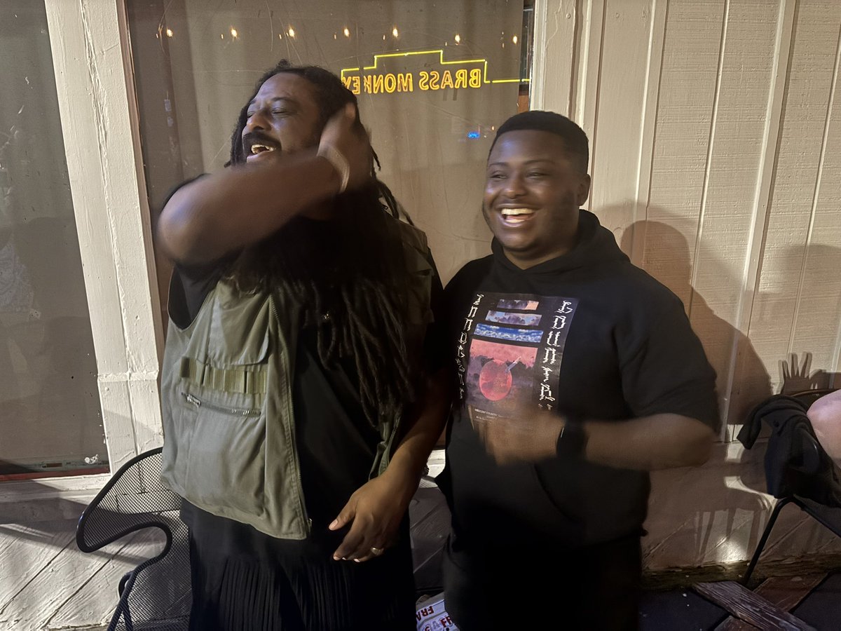 dmonty_python's tweet image. Looks like you kept up with that promise😁😆