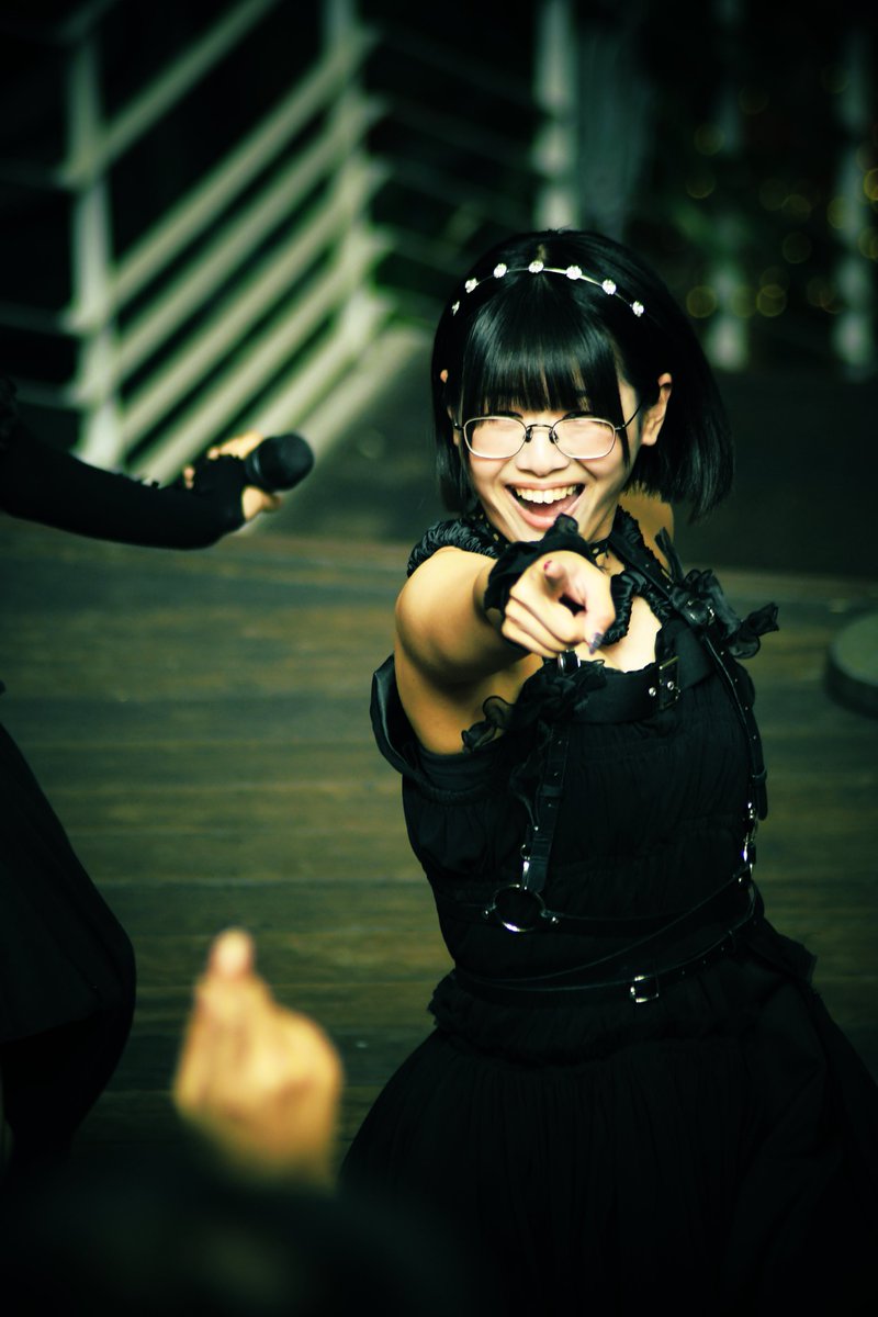 ehfgc_UCCHiE's tweet photo. #728Meltdown と #Groundscore のネタ探しにアメ村で撮影しとったら"BIGSTEPの大階段でフリーライブをやるので、ぜひ撮影してください"と声を掛けられたが、基本治安の悪い写真しか撮ってない奴からすると、彼女達は真逆のジャンルで輝いて見える。
撮影させていただきありがとうございました。 https://t.co/3fOo1GZISJ