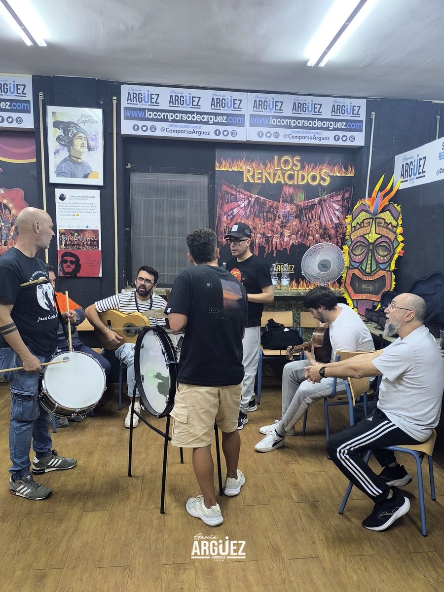 La Comparsa de García Argüez y Raúl Cabrera tweet media