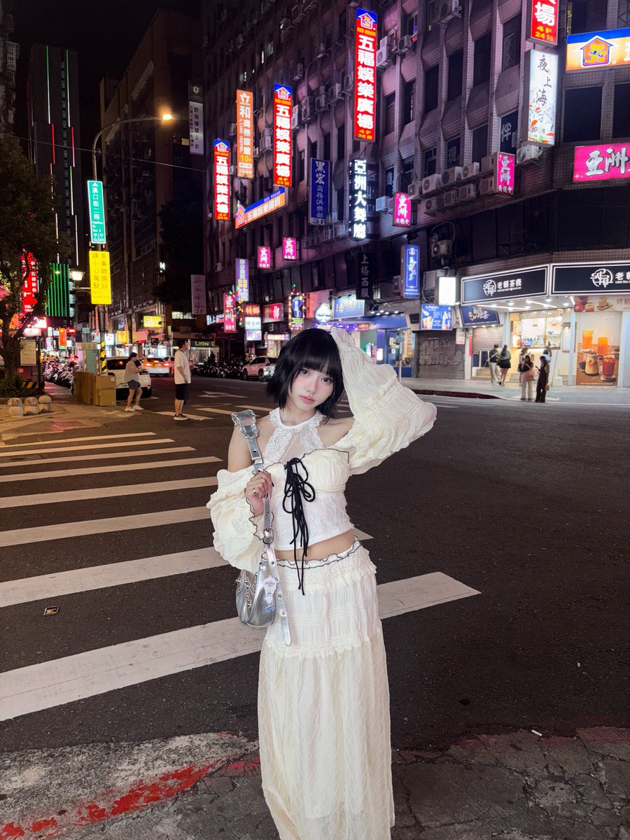 baitoey_isekai's tweet image. 🌆

#baitoeyisekai #isekai #異世界 #taiwan