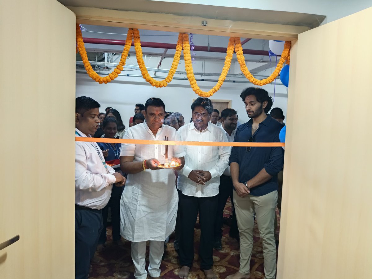 iamdmkrishna's tweet image. Proud to inaugurate our Dialysis Unit, Advanced Laboratory, and Neonatal Intensive Care Unit (NICU) along with my cousin brother, Prasad Garu. 

#krishnavikash #krishnavikashgroup #krishnavikashhospitals #medical #care