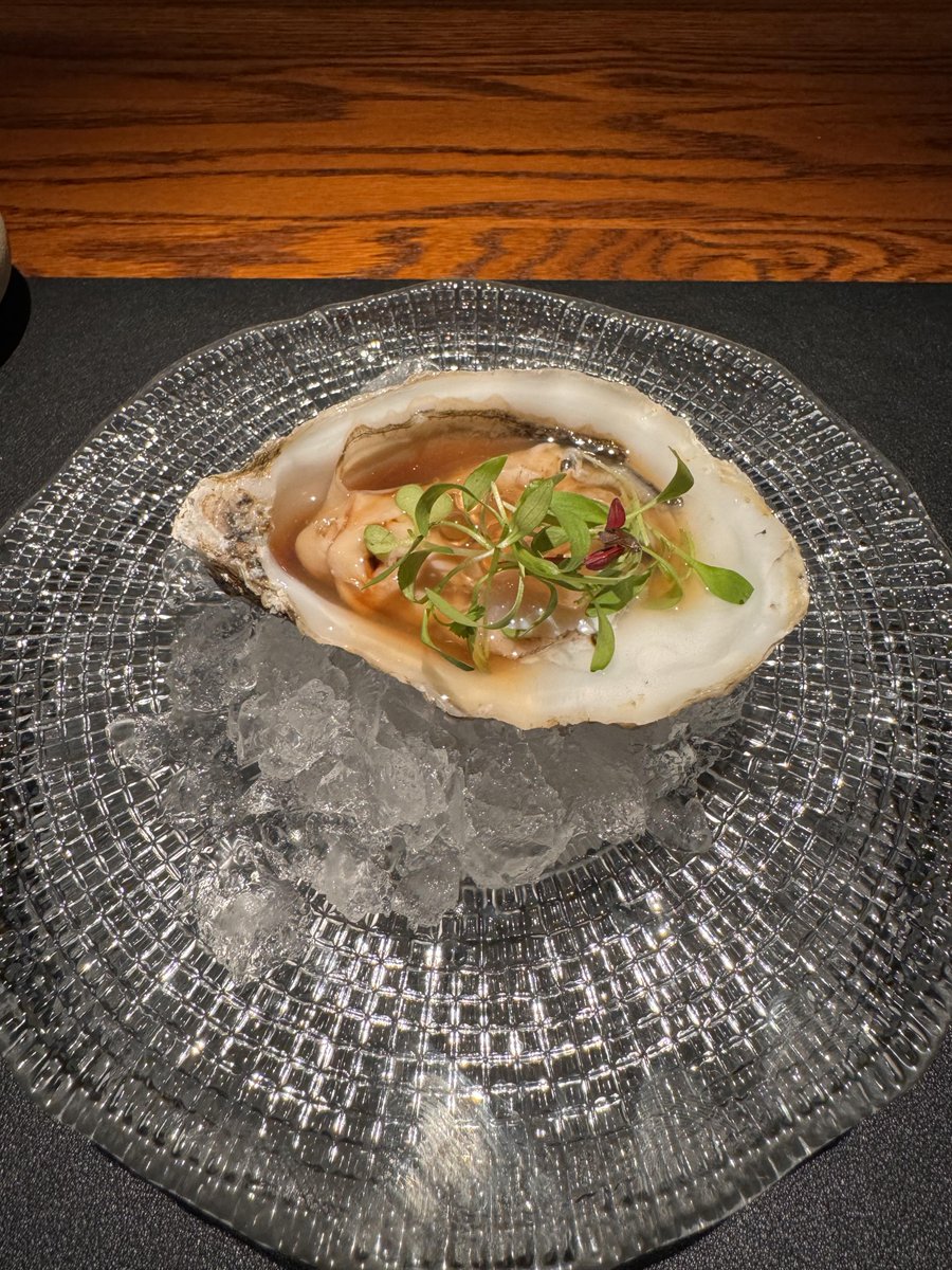 ff6_js's tweet image. Dinner that feeds not just the body, but the ambition. 💫