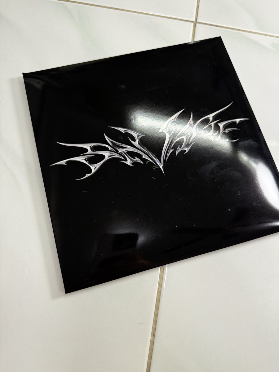 ASrivrai's tweet photo. ขายอัลบั้ม Aespa 
มือสอง
สภาพตามรูป
ของข้างในคุณภาพดี ไม่เสียหาย
ของครบ
ราคา140 บาท + ค่าส่ง 50 บาท 
เป็น190บาท 
ต้องการรายละเอียดเพิ่มเติมDMมาได้ค่ะ
#ขายอัลบั้มมือสอง #อัลบั้มaespa #อัลบั้มkpopมือสอง #อัลบั้มเกาหลีราคาถูก
 #อัลบั้มมือสอง #ตลาดนัดkpop #ตลาดนัดaespa https://t.co/bNRhnEncAJ
