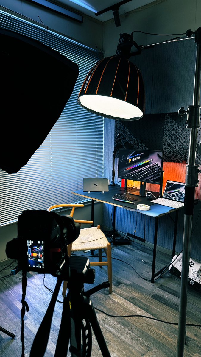 eniacelec's tweet image. We&apos;re setting up our new studio! 🎬 What kind of videos about Flexbar would you love to see from us?
Drop your ideas below! 👇 

新スタジオを準備中！🎬 Flexbarについて、どんな動画を観てみたいですか？
アイデアをコメントで教えてください！ 👇
#Flexbar  #gadget #StudioSetup #touchbar
