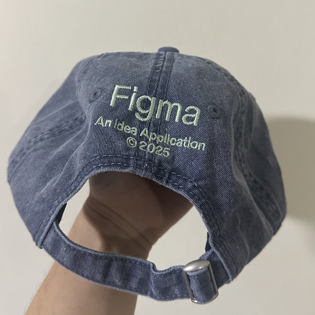 Went to a <a href="/figma/">Figma</a> Make event in Singapore yesterday where they had Figmacarons and gave out a cool cap for the idea guys