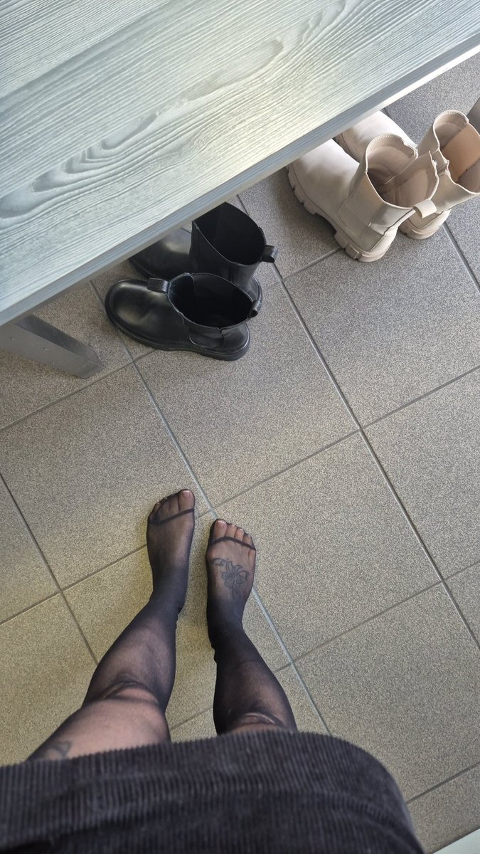 Du bist Willenlos und Schwach.